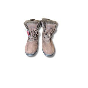 Floopy Faux Fur Lined Winter Boots Brown Lace Up Size 9 NWT
